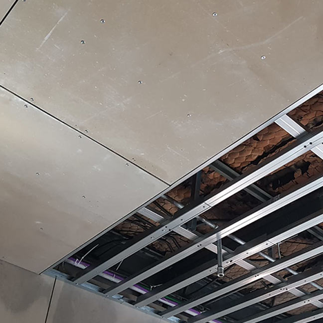 Cementolegno su telaio metallico per soffitto